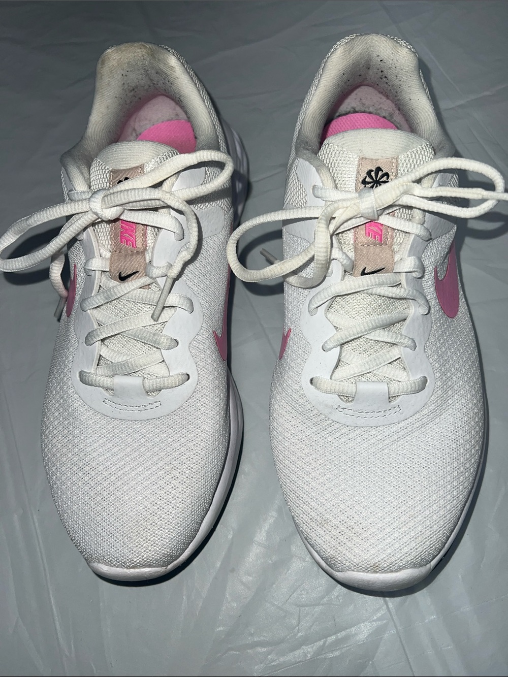 Nike Revolution 6 Next Nature White Pink Running Shoes Sneakers Women's Size 7W